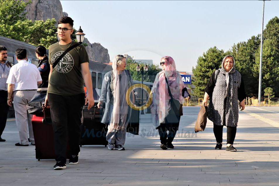 قطار تهران وان | قطار تهران به ترکیه | مهاجر سیر ایرانیان