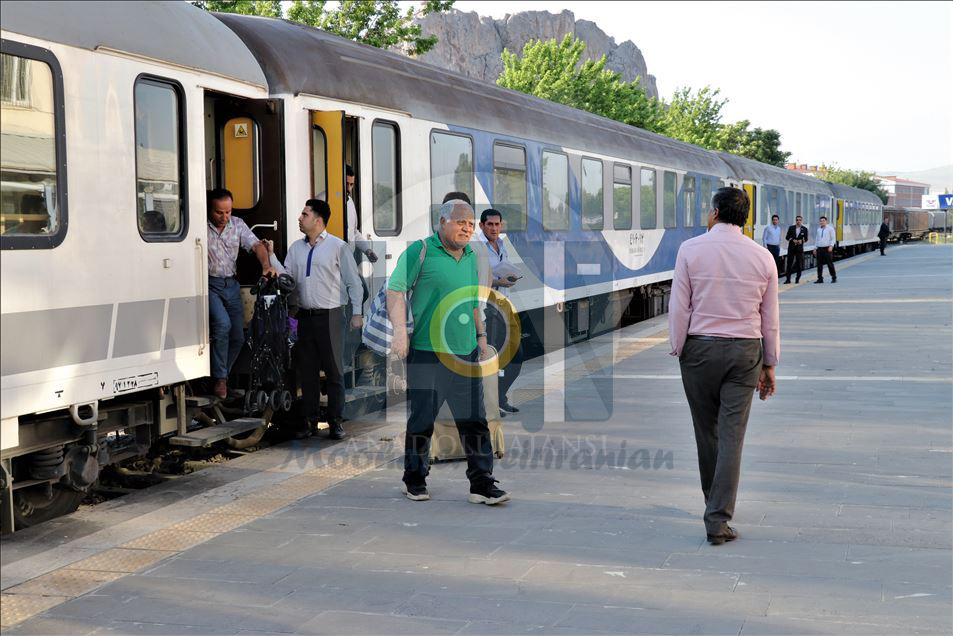 قطار تهران وان | قطار تهران به ترکیه | مهاجر سیر ایرانیان