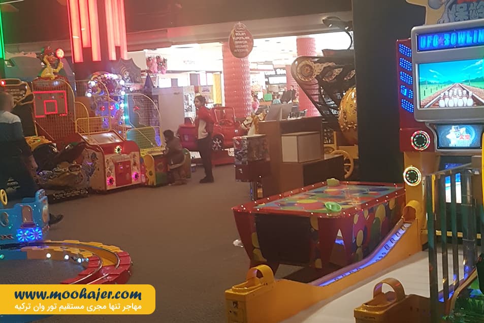 خرید وان اوم گالری 33 مهاجر سیر ایرانیان