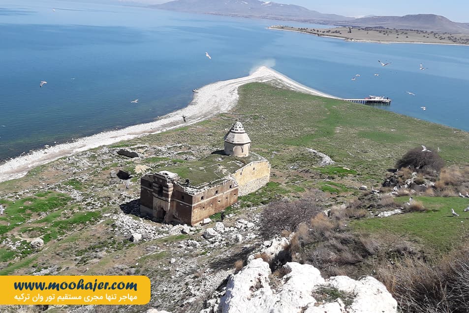 چارپاناک Çarpanak Island 7 مهاجر سیر ایرانیان
