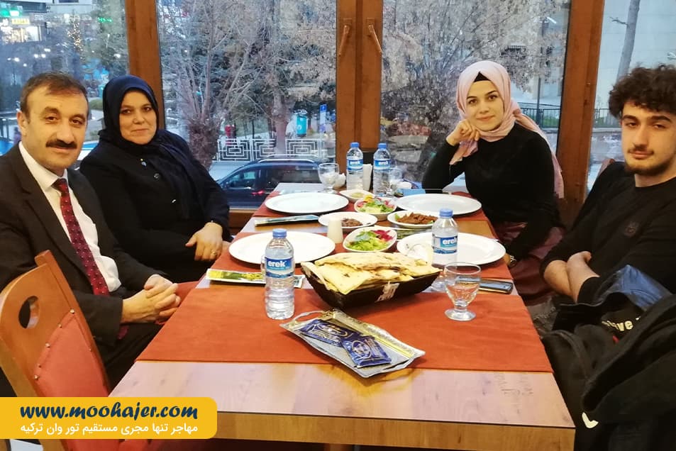 Kervansaray 9 مهاجر سیر ایرانیان