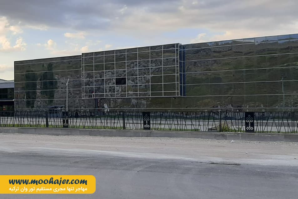 وان 15 مهاجر سیر ایرانیان