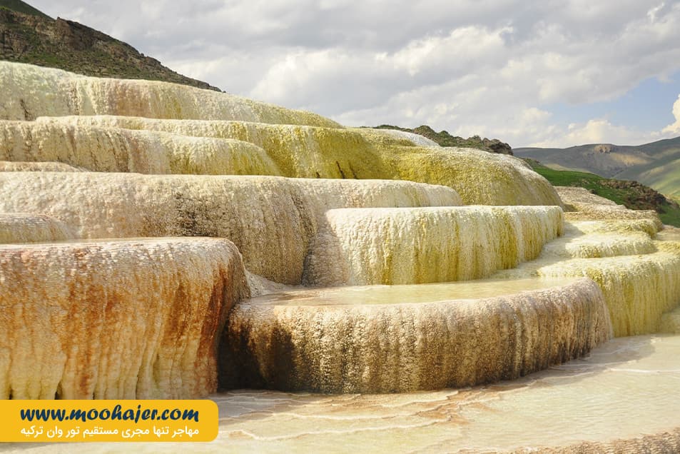 پلکانی تراورتنی وان 24 مهاجر سیر ایرانیان