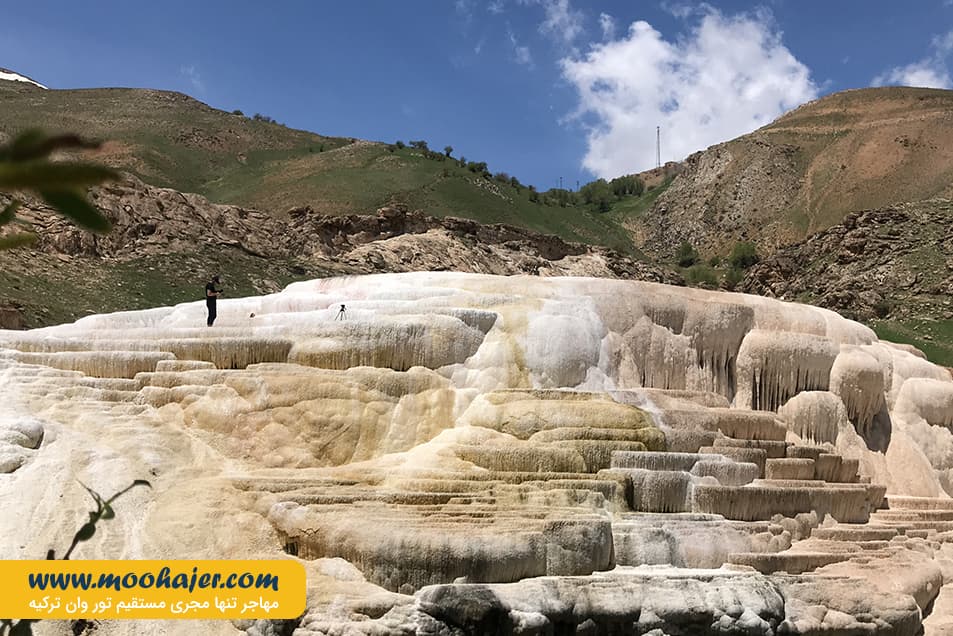 پلکانی تراورتنی وان 29 مهاجر سیر ایرانیان