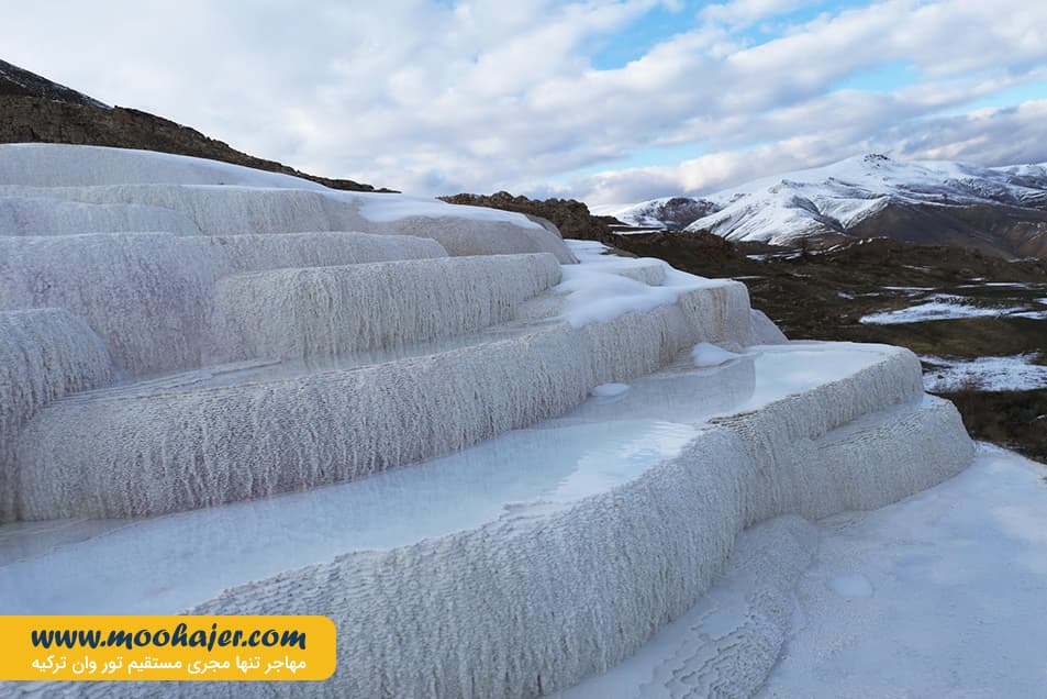 پلکانی تراورتنی وان 31 مهاجر سیر ایرانیان