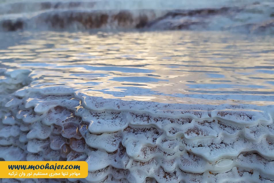 پلکانی تراورتنی وان 40 مهاجر سیر ایرانیان