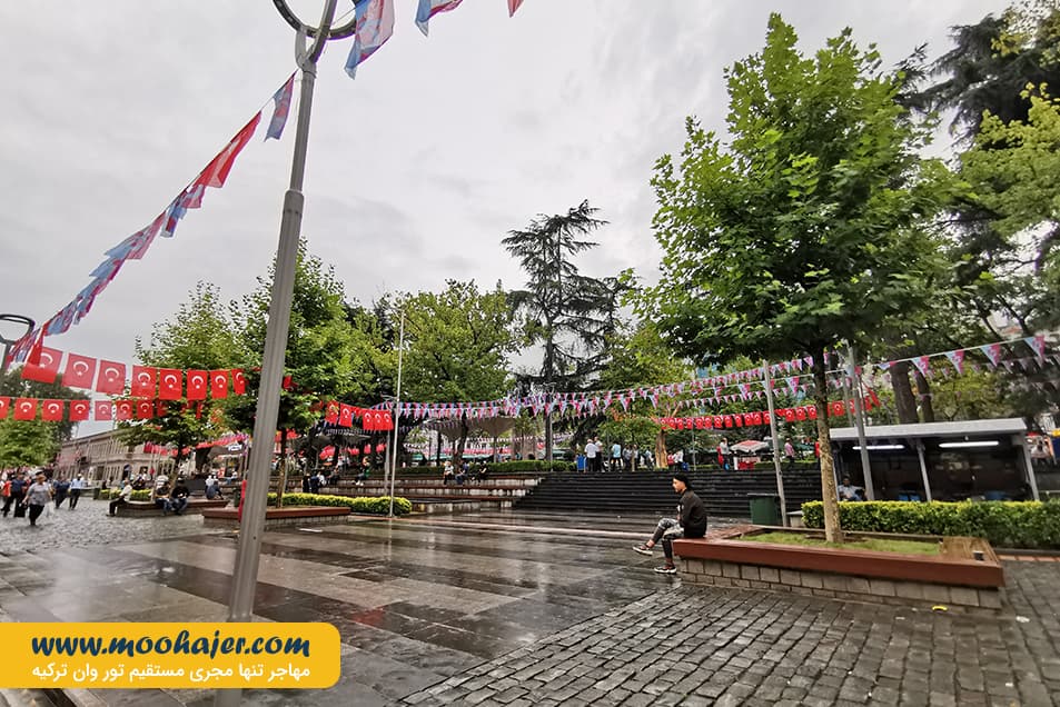 میدان ترابزون 12 مهاجر سیر ایرانیان