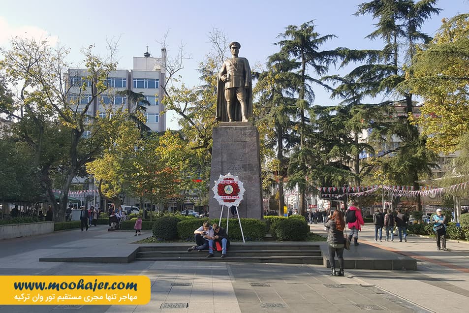 میدان ترابزون 26 مهاجر سیر ایرانیان