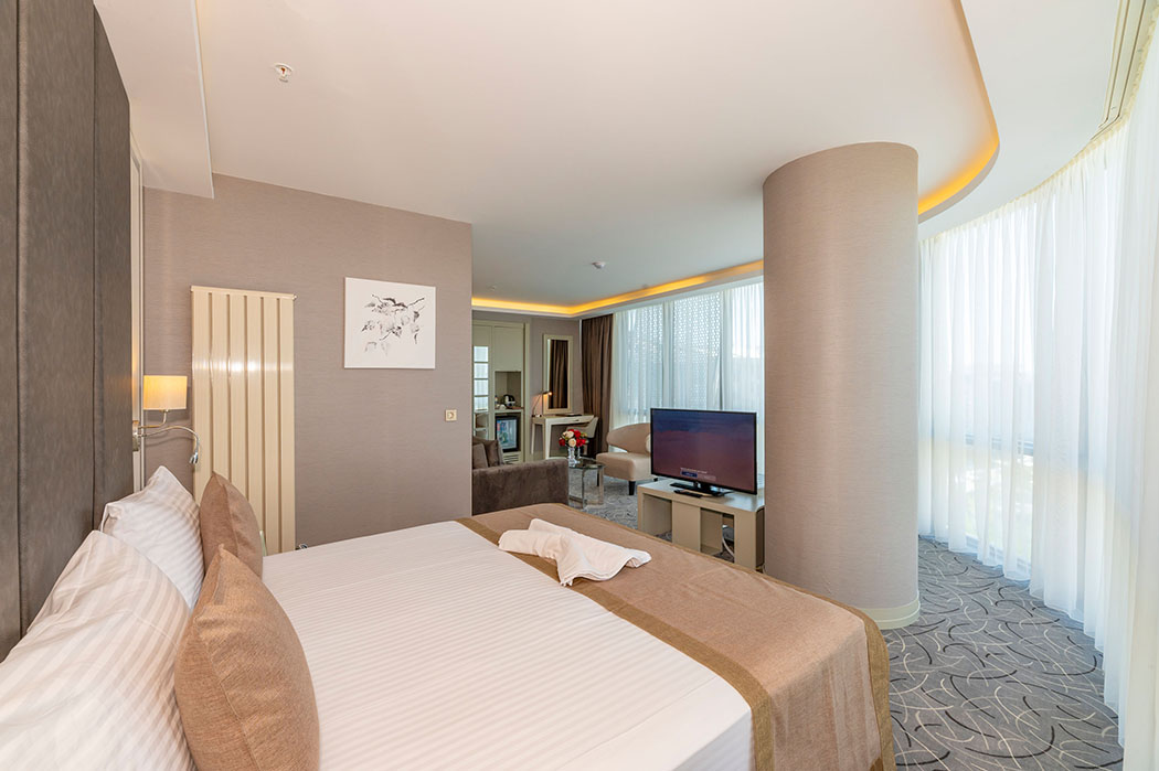هتل کانفوریوم وان | Conforium Hotel Van | تور وان | مهاجر سیر ایرانیان